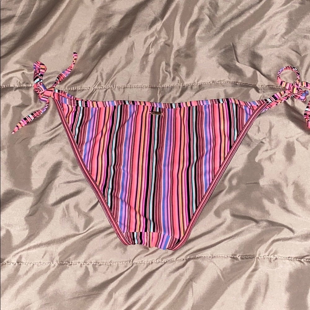 NWT Victoria’s Secret bikini bottoms